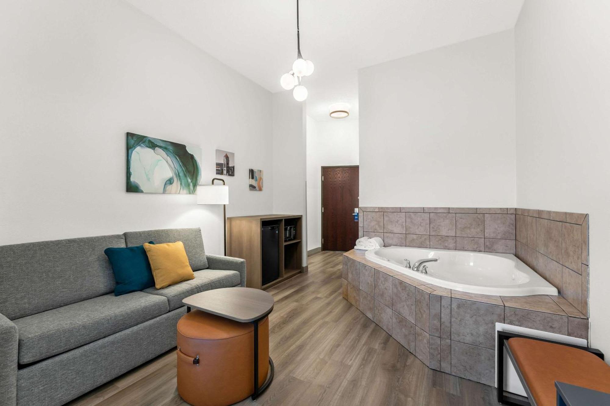 Comfort Inn & Suites Tunkhannock Εξωτερικό φωτογραφία